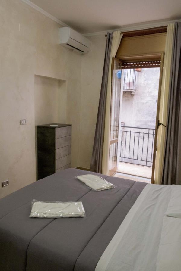 Casa Vacanza Russo Enzo Naples Exterior photo
